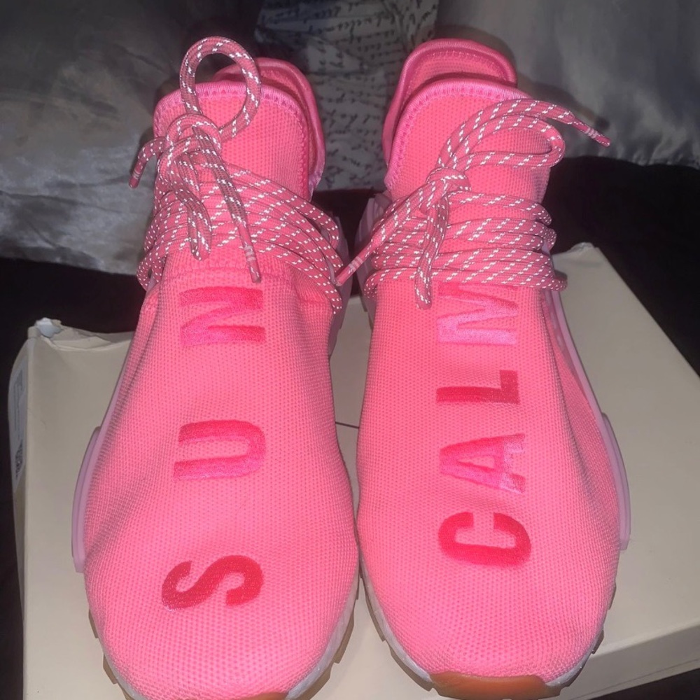 Pharrell adidas’s pink size 10